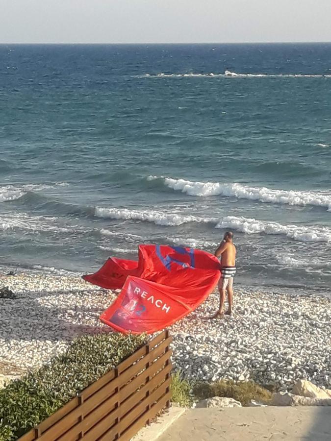 Seafront Beach Party Villa Periwolia Zewnętrze zdjęcie